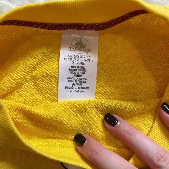 Walt Disney World Yellow Mickey Pullover Crewneck Sweatshirt Size Small - Picture 5 of 13
